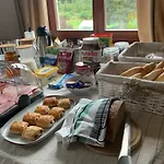 度假居 Dogs And *